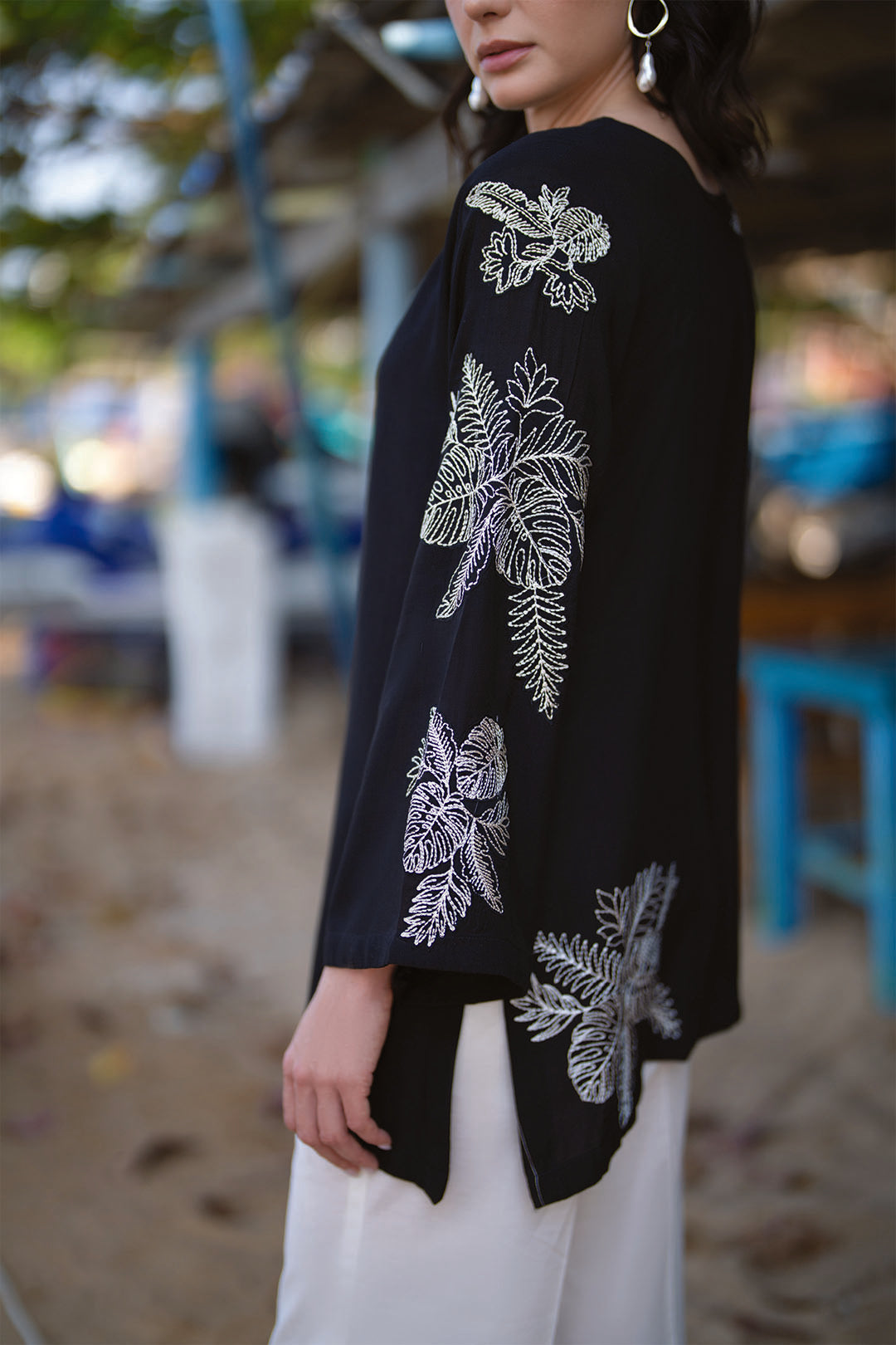 1 Piece Embroidered Linen Shirt