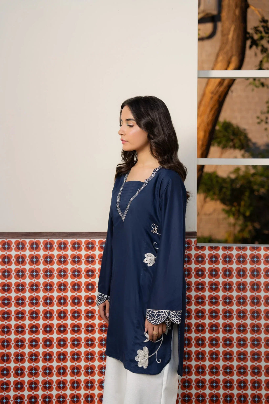1 Piece Embroidered Lawn Shirt