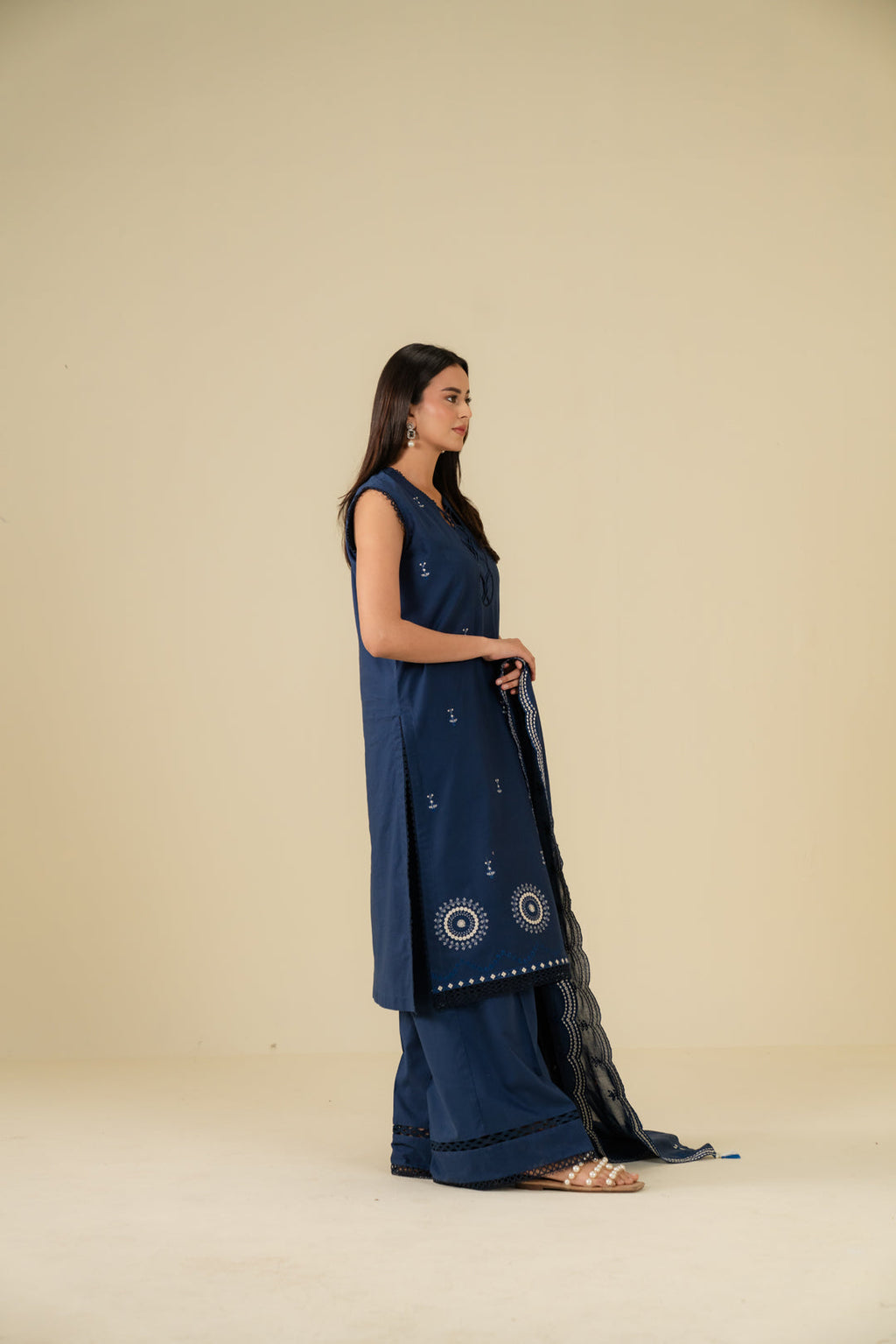 3 Piece Embroidered Lawn Suit