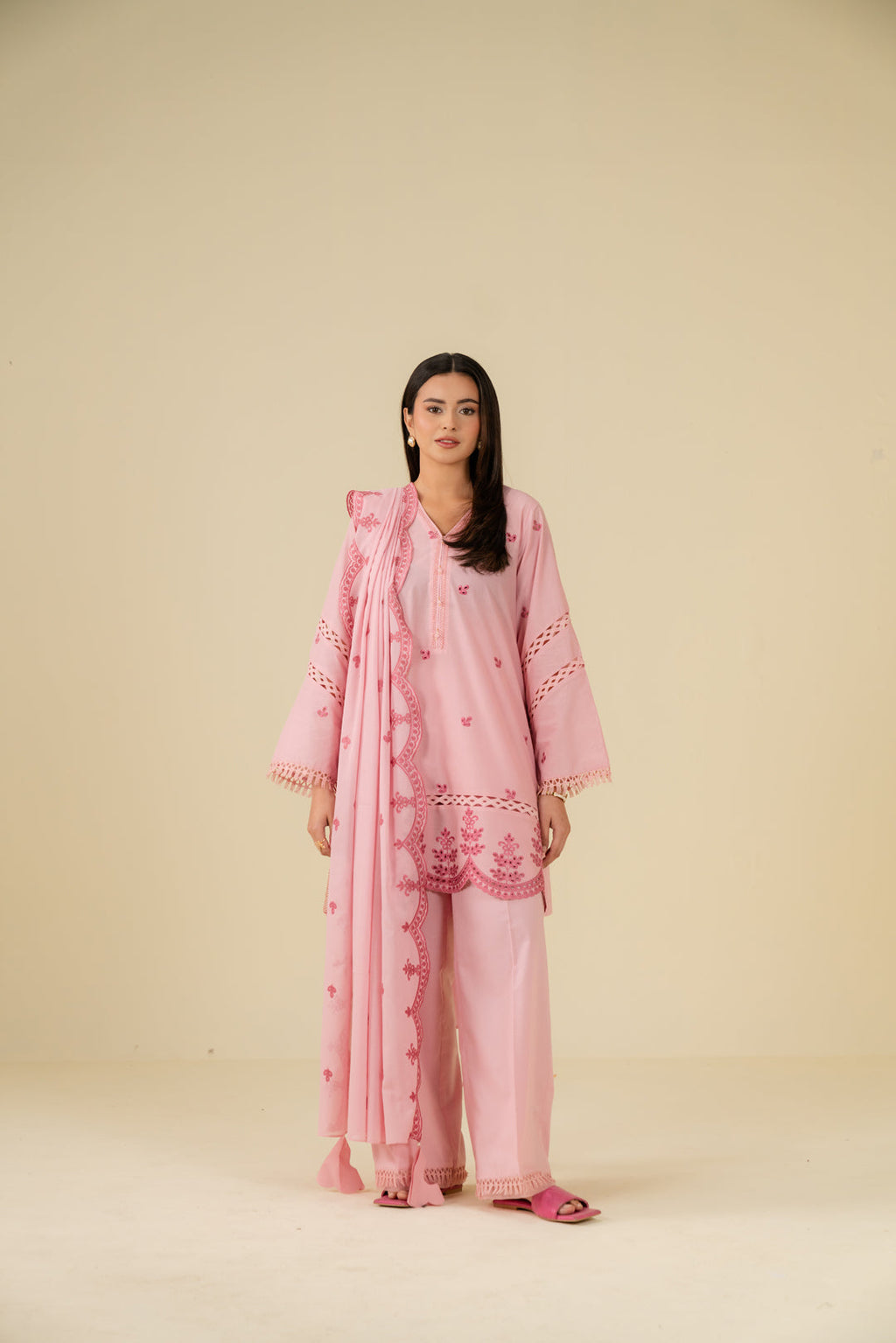 3 Piece Embroidered Lawn Suit