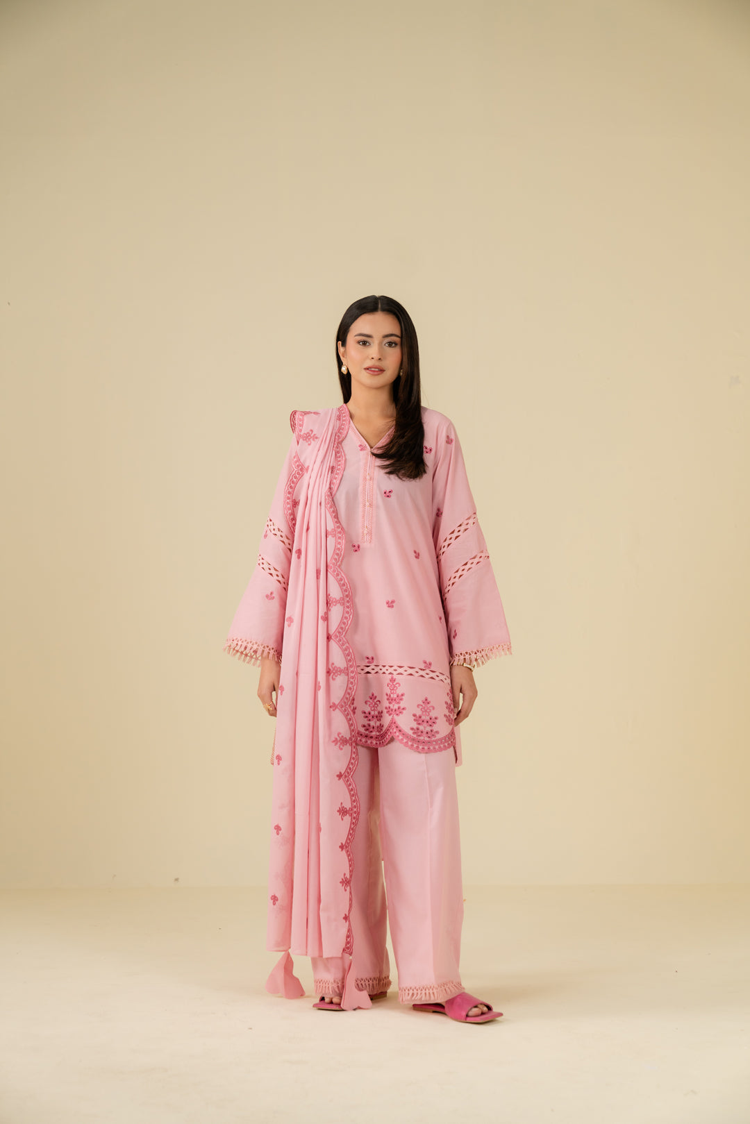 3 Piece Embroidered Lawn Suit