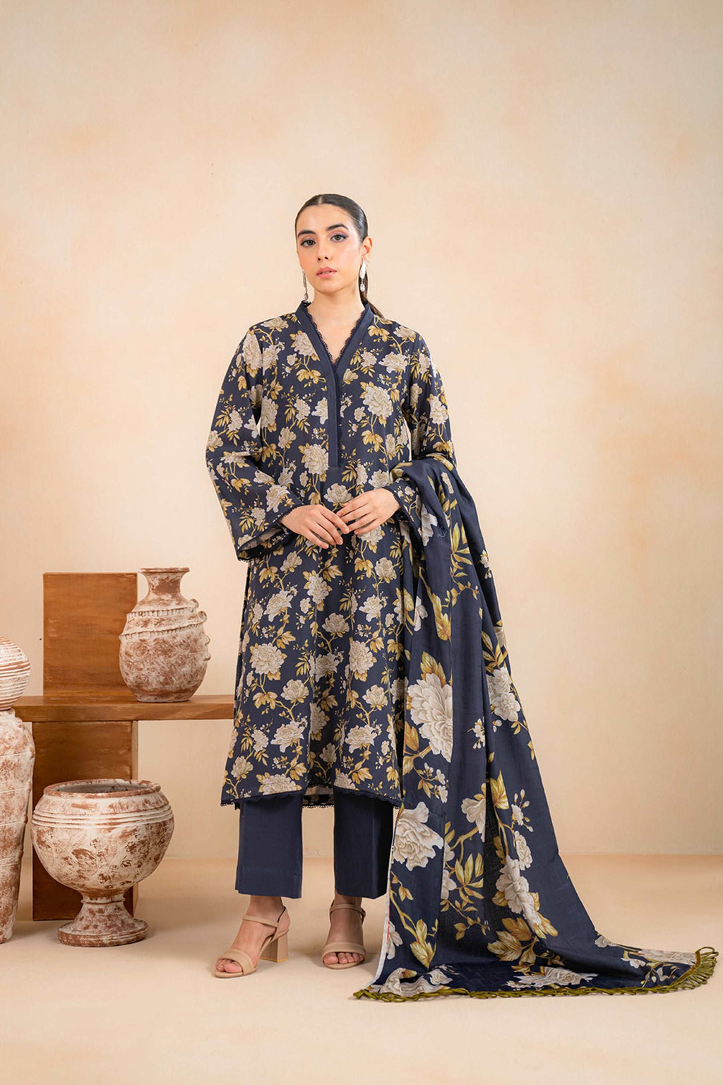 1 Piece Dyed Karandi Trouser
