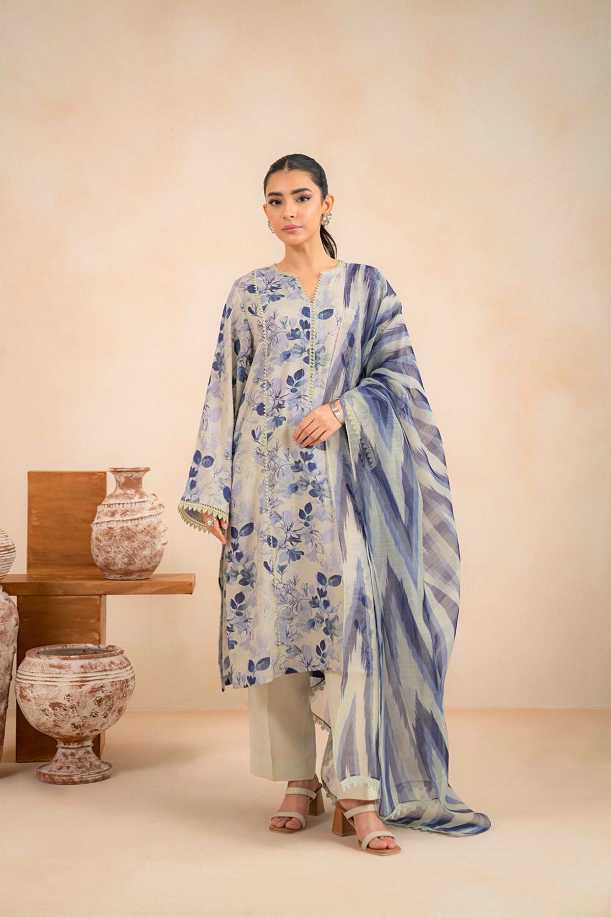1 Piece Dyed Karandi Trouser