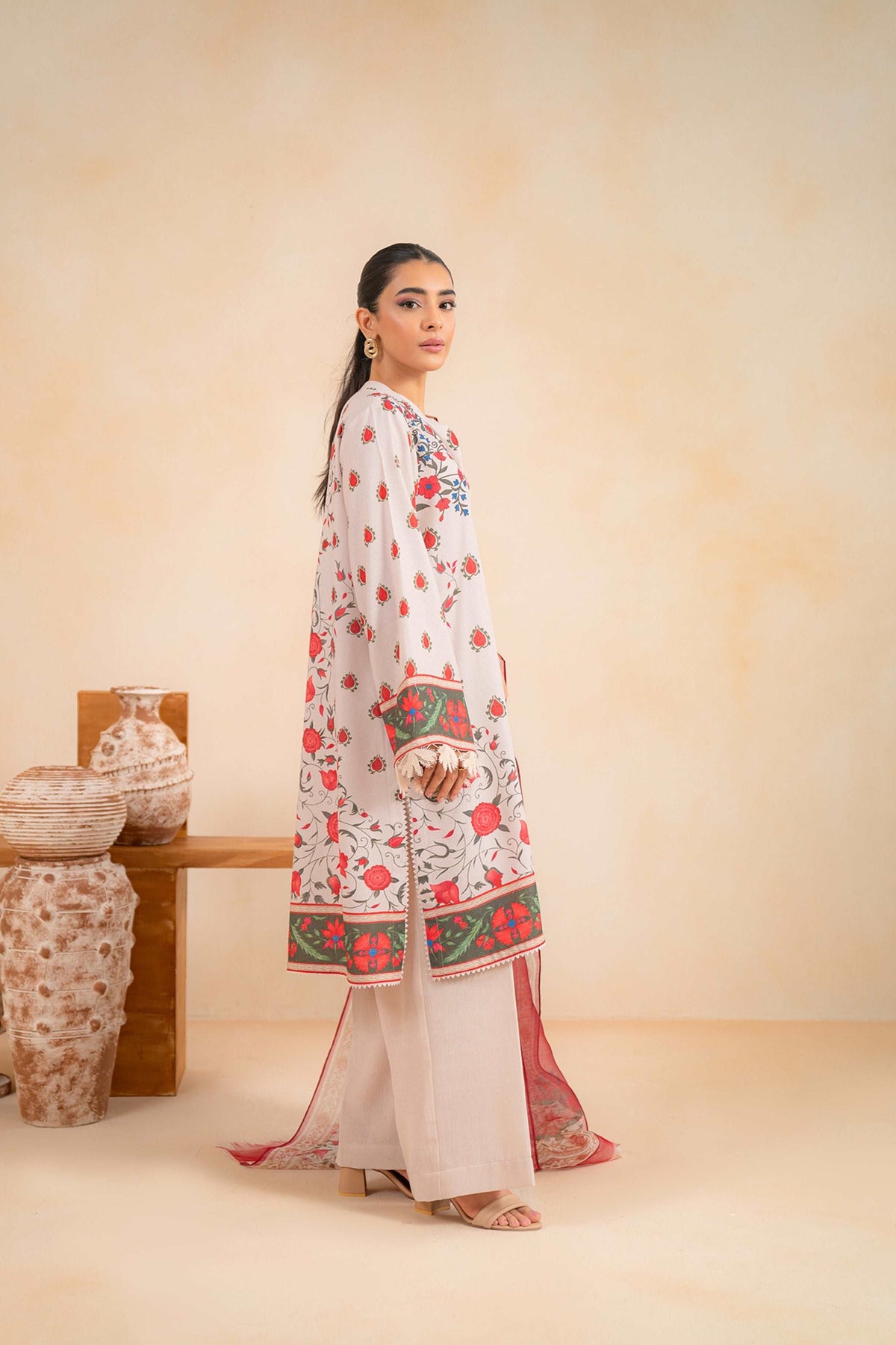 1 Piece Dyed Karandi Trouser