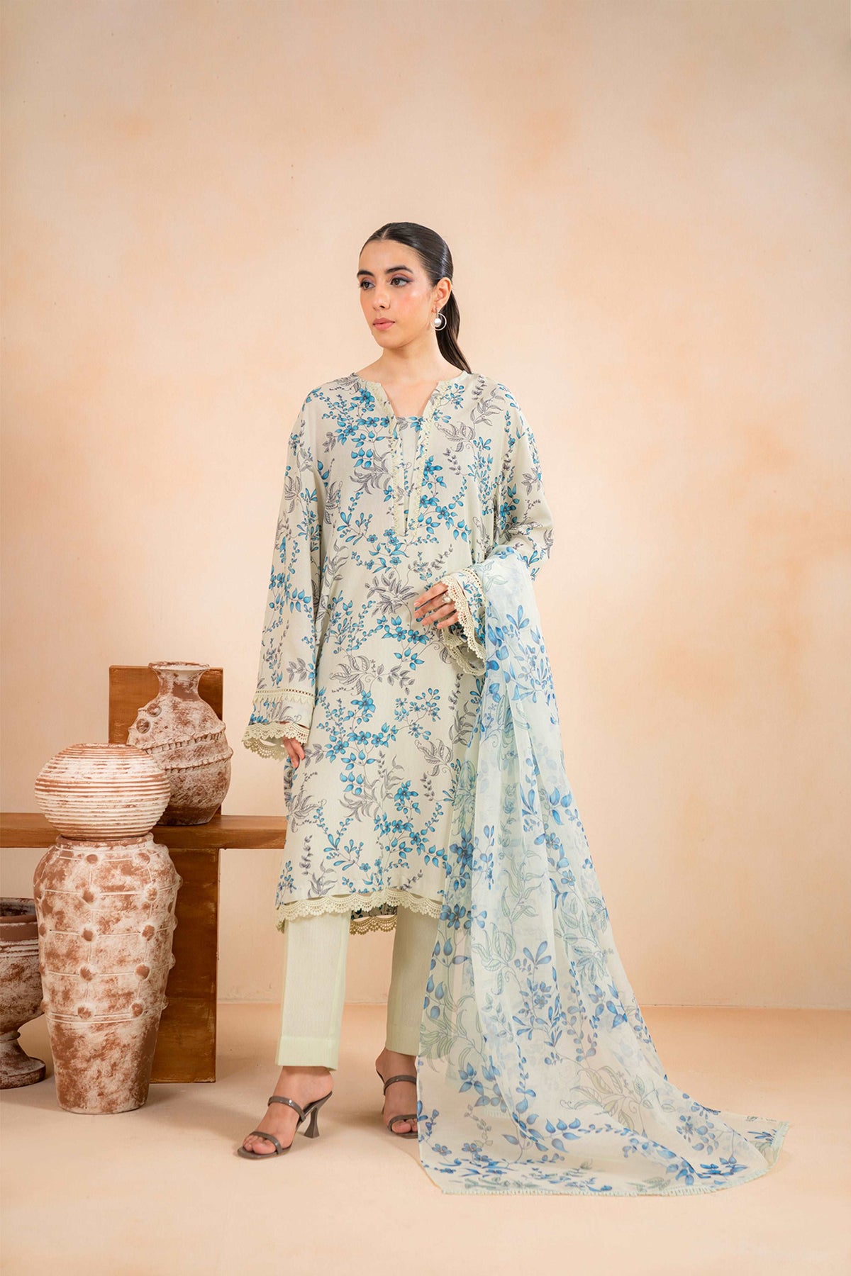 1 Piece Dyed Karandi Trouser
