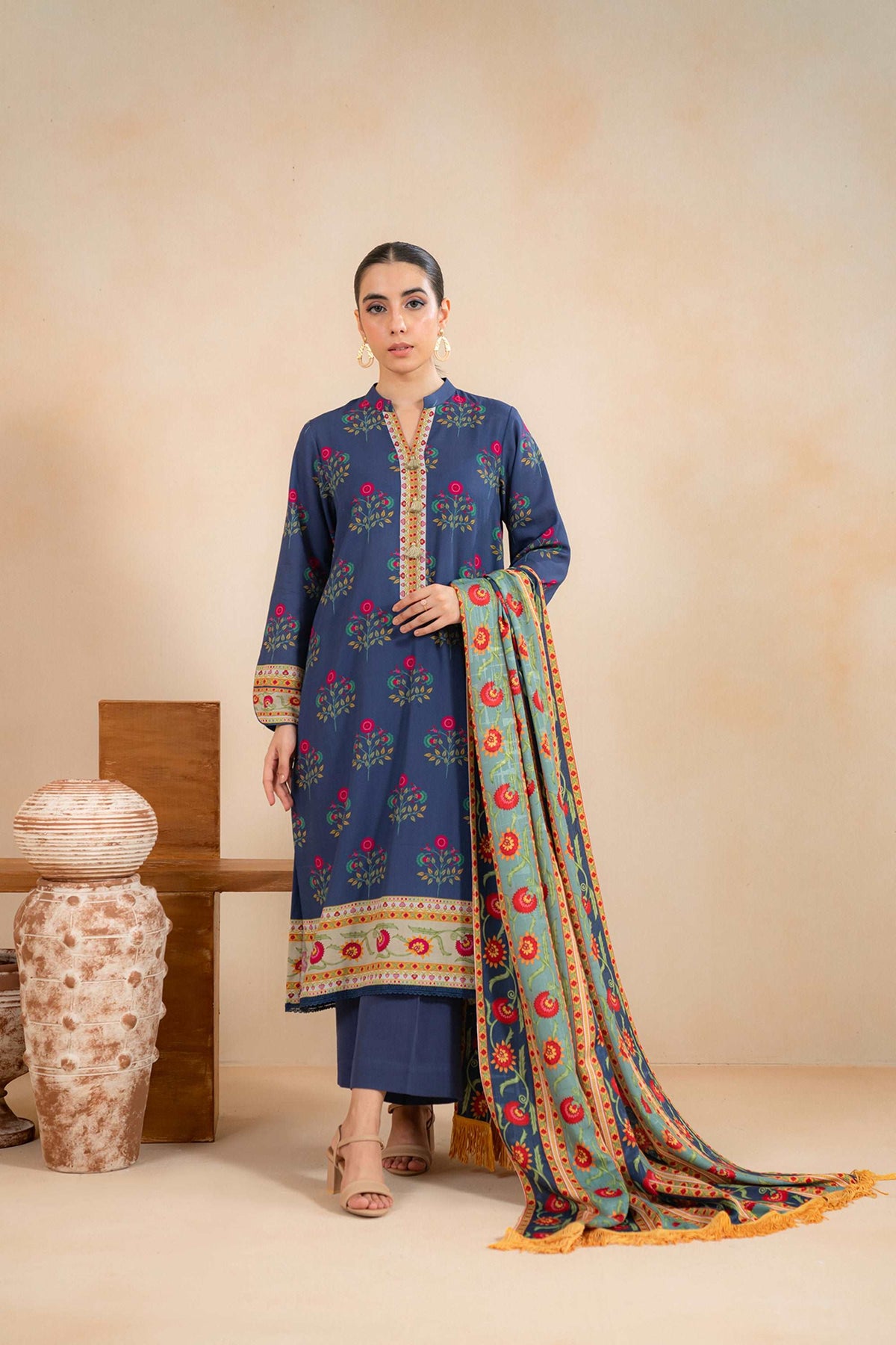1 Piece Dyed Khaddar Trouser