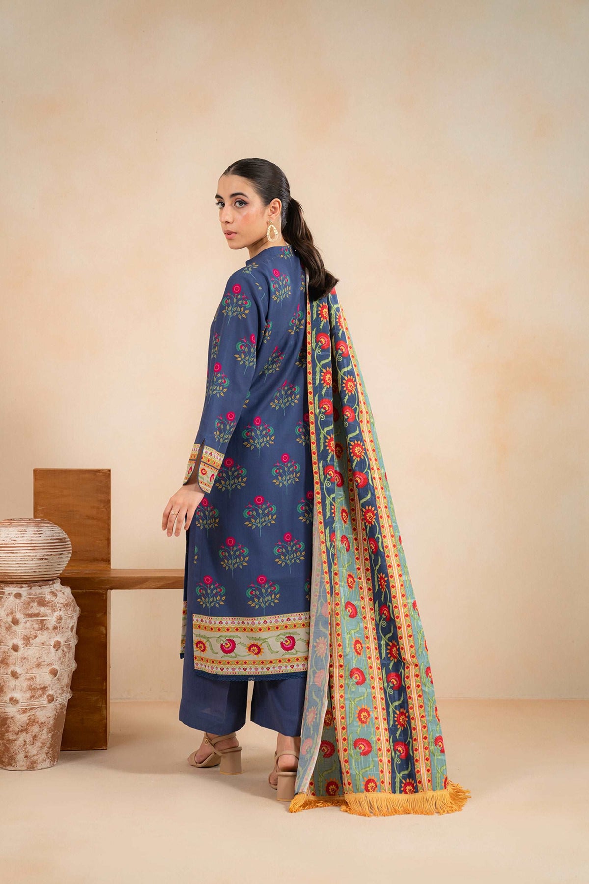 1 Piece Dyed Khaddar Trouser