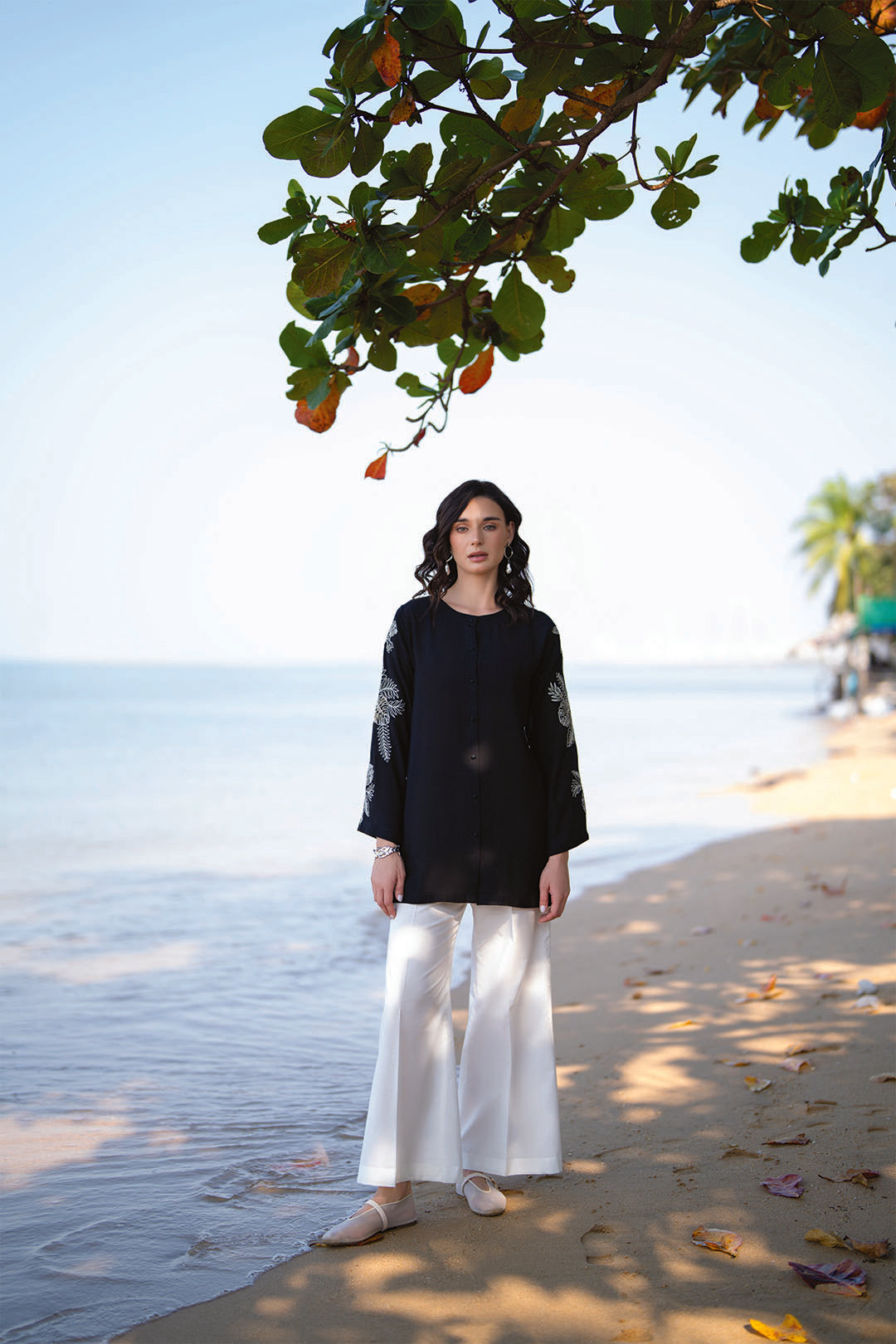 1 Piece Embroidered Linen Shirt